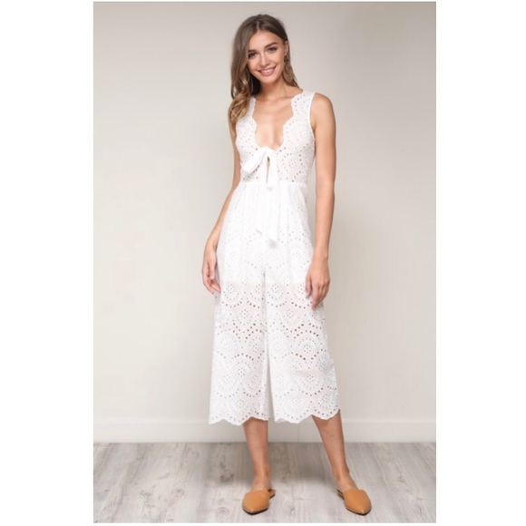 May May’s Eyelet Jumpsuit - Picture 4 of 8